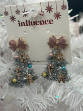 Load image into Gallery viewer, Tinsel Christmas Tree Earrings
