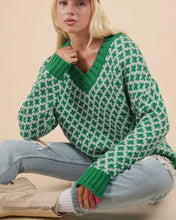 Load image into Gallery viewer, Green Clover Oversized Knitted Sweater
