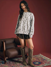 Load image into Gallery viewer, Vintage Cream Floral Textured Top
