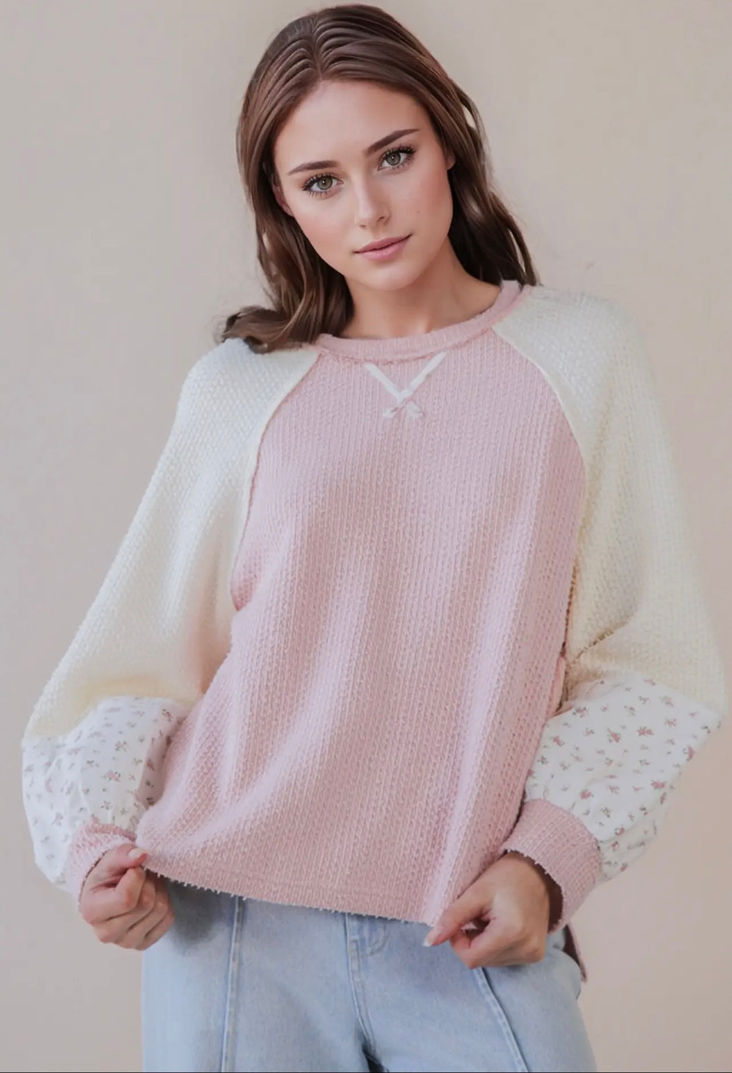 Rosie/Sky Floral Sleeve Textured Knit Top