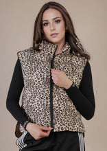 Load image into Gallery viewer, Leopard Puffer Vest

